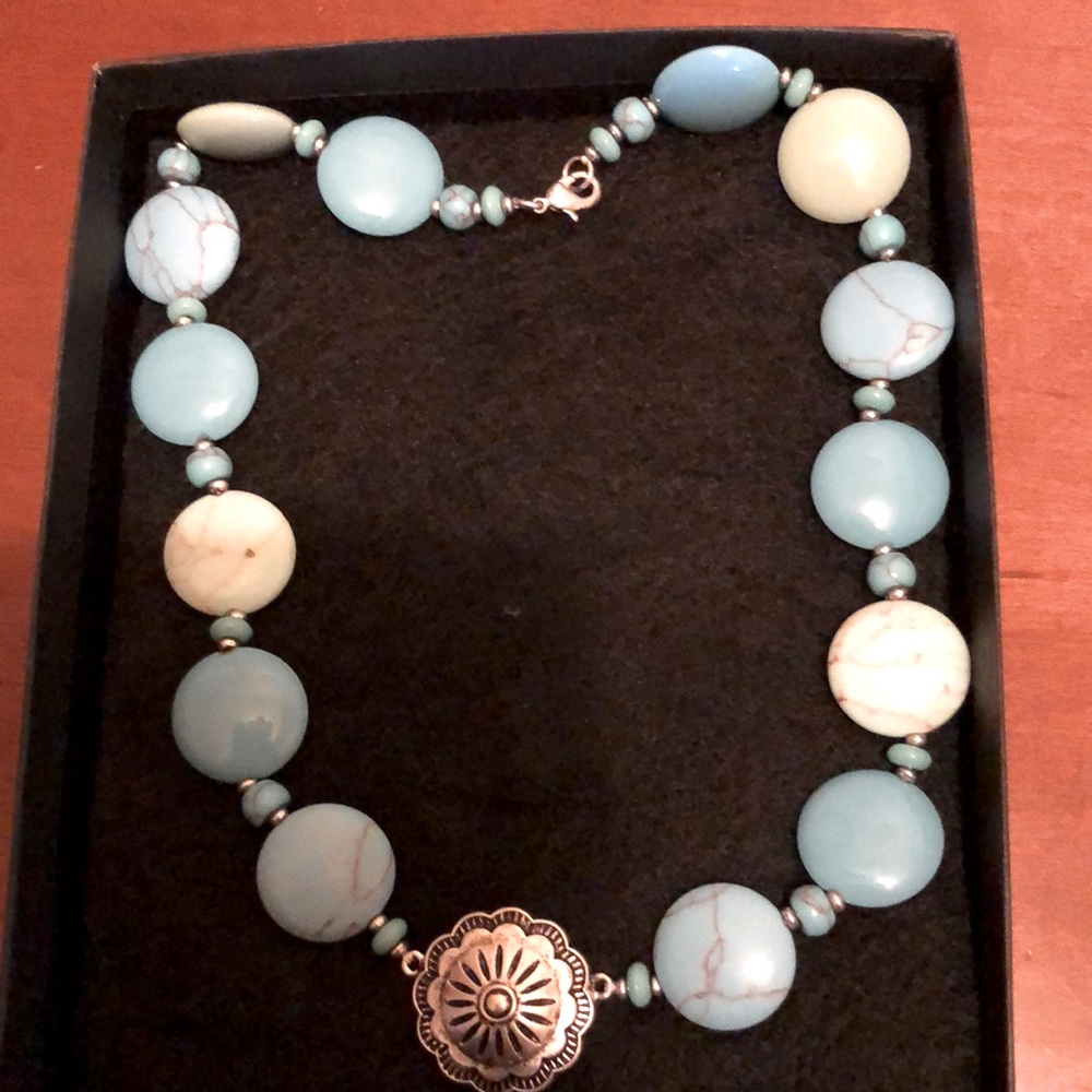 faux turquoise and silver tone necklace